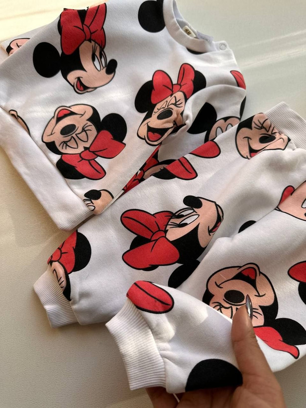 ستH&M